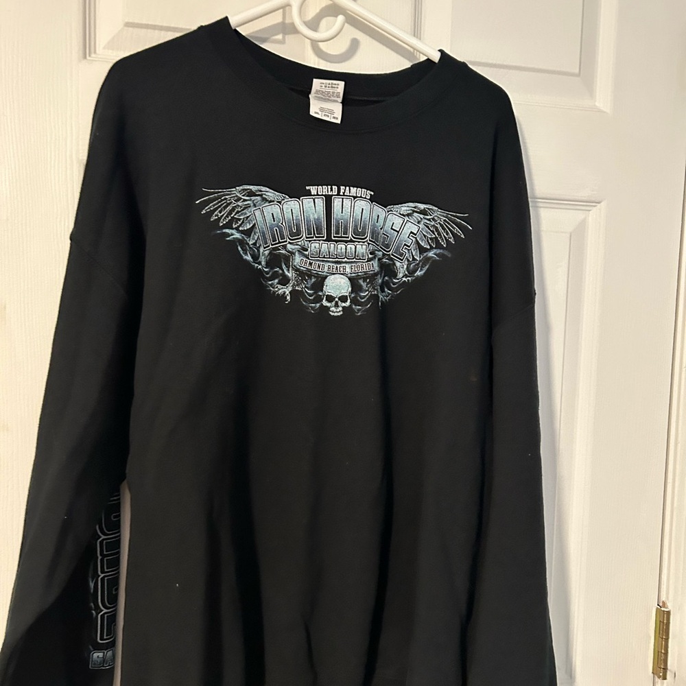 Men’s sweatshirt